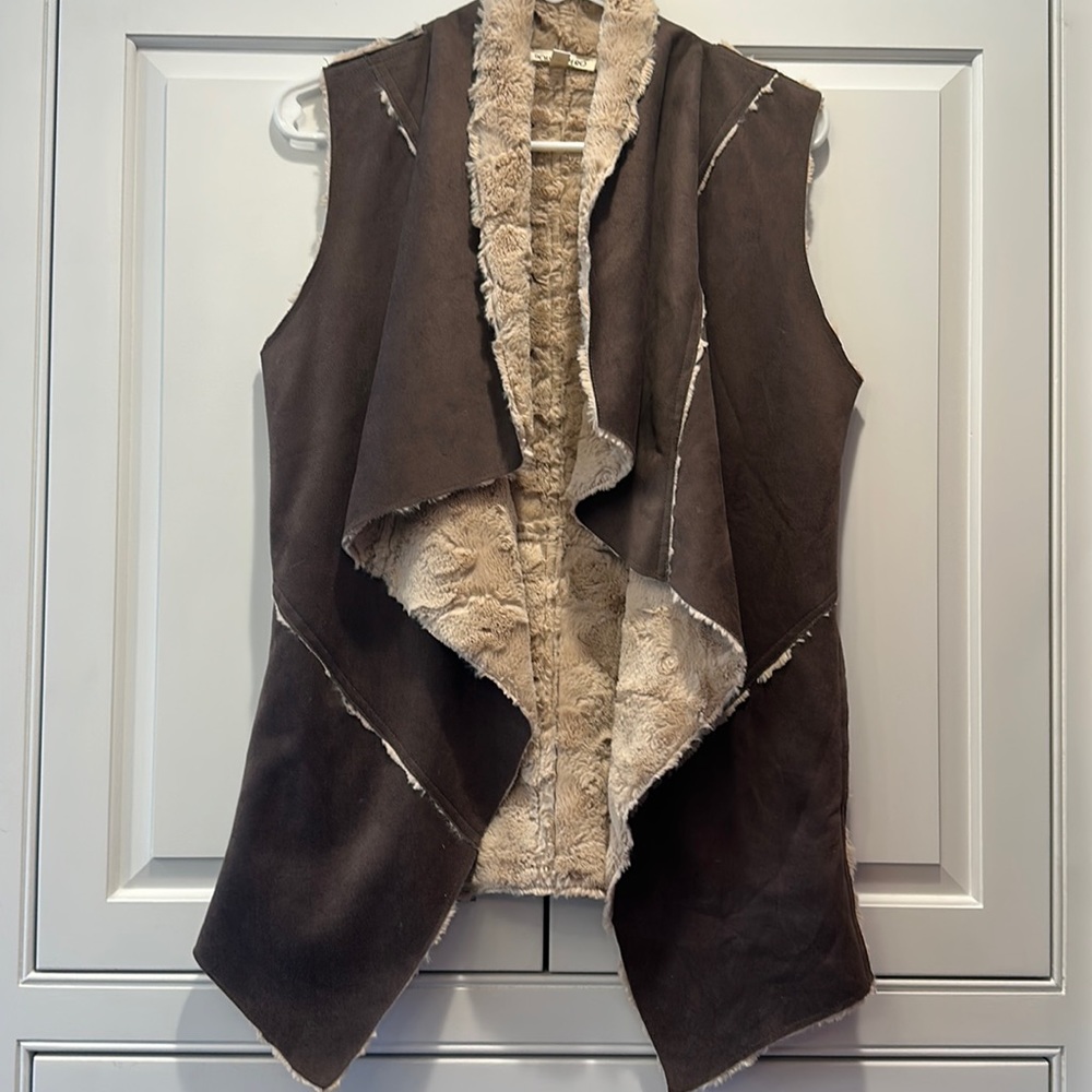 Faux Suede vest in size small super soft!  Brown/tan